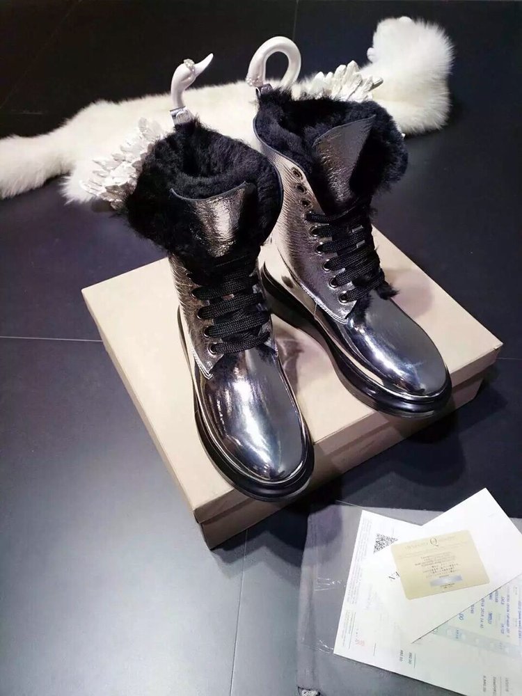 클래식 UGG 스노우부츠 업그레이드 버전 001-286240