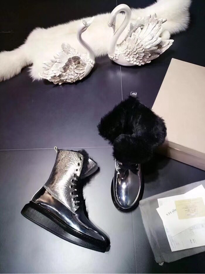 클래식 UGG 스노우부츠 업그레이드 버전 001-286240