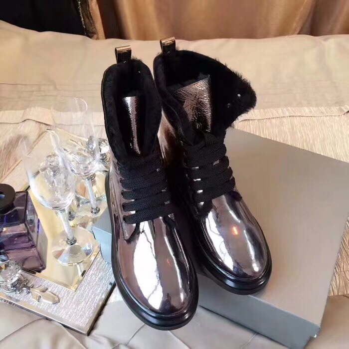 클래식 UGG 스노우부츠 업그레이드 여성용 001-286242