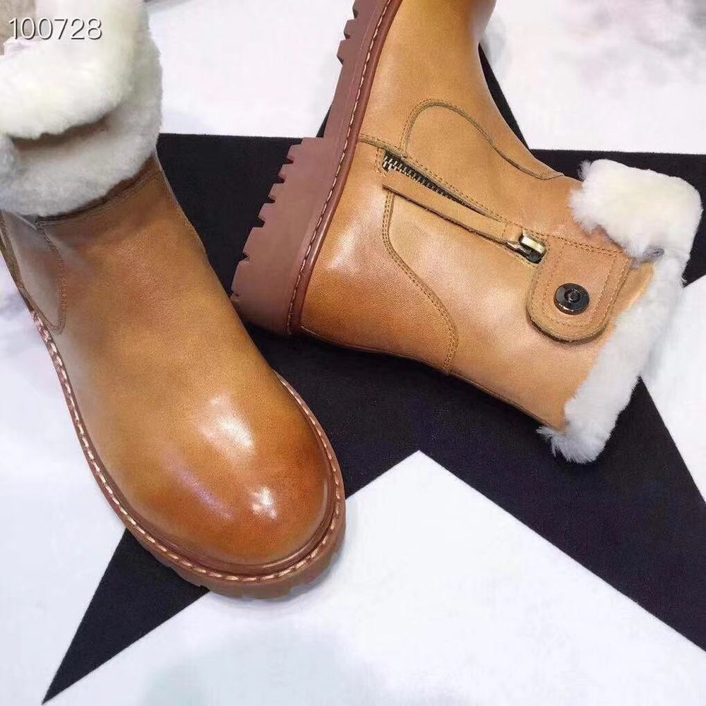 UGG 클래식 업그레이드 버전 2.0 스노우부츠 001-286266