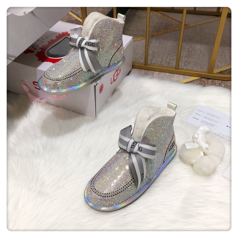 반짝이는 야광 2세대 UGG 털볼 리본 투웨이 신발 001-286287