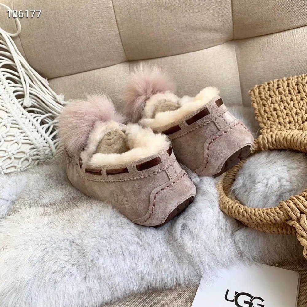 UGG 토스카나 퍼볼 스노우부츠 001-286303