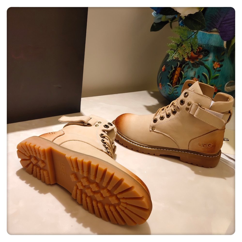 UGG 클래식 업그레이드 버전 2.0 여성 부츠 001-286321
