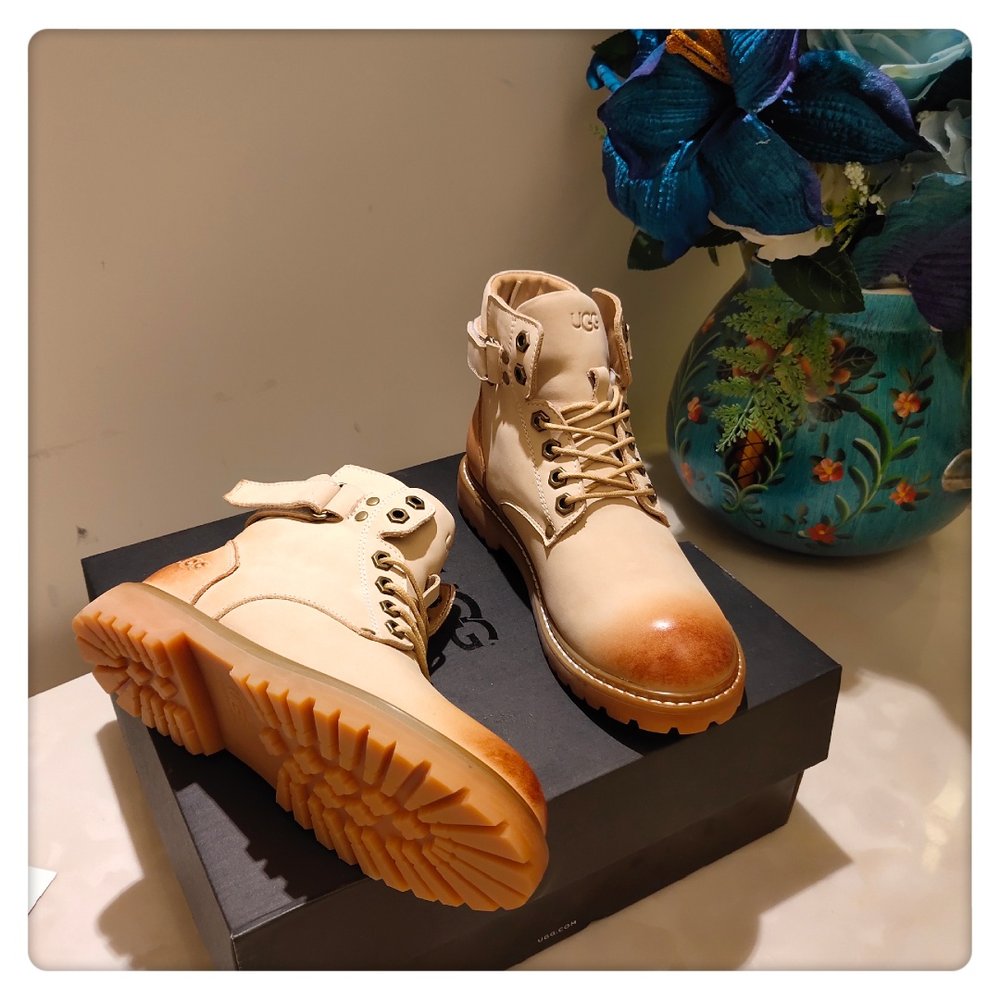 UGG 클래식 업그레이드 버전 2.0 여성 부츠 001-286321