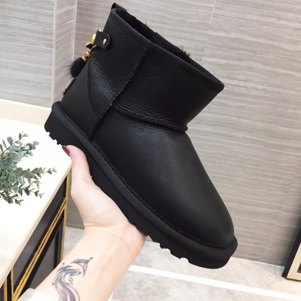 UGG 양털가죽일체형 겨울부츠 001-286330