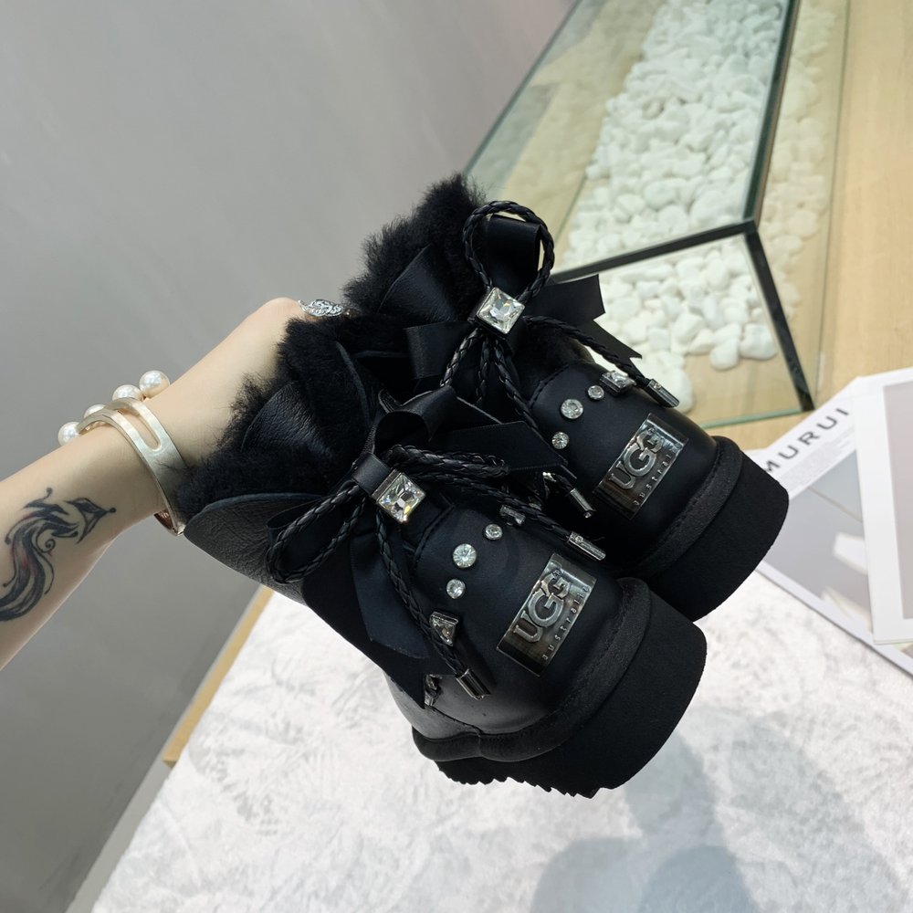 UGG 덩쯔치 2세대 여성 부츠 001-286340