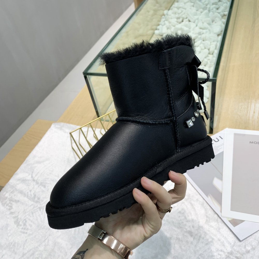 UGG 덩쯔치 2세대 여성 부츠 001-286340