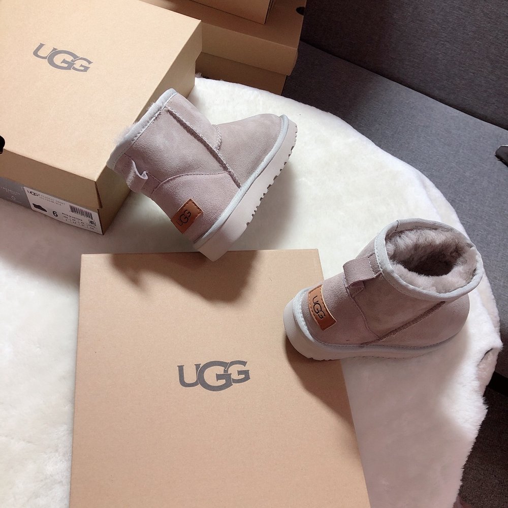 UGG 클래식 방수 방오 미들 부츠 001-286343