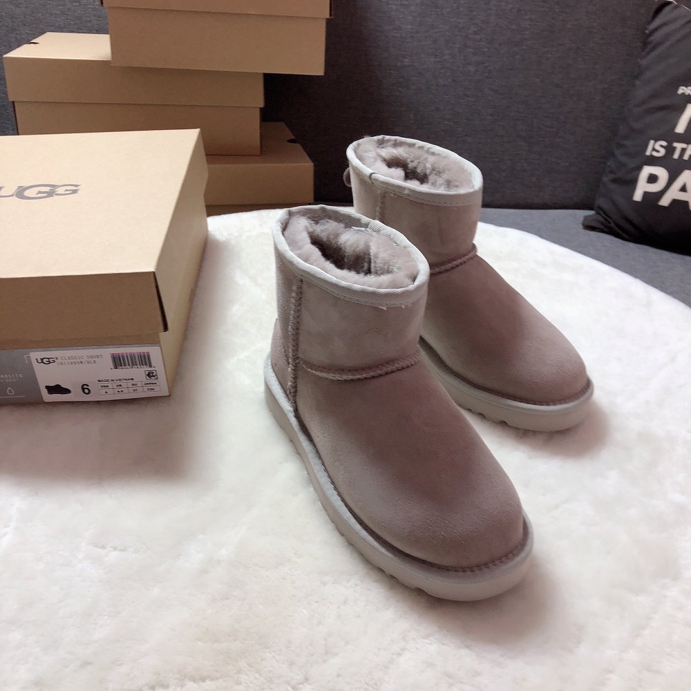 UGG 클래식 방수 방오 미들 부츠 001-286343