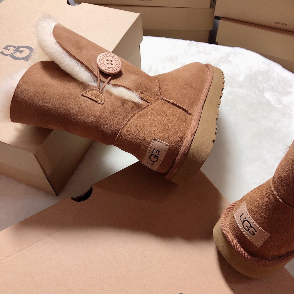 UGG 클래식 하이탑 방수 스노우부츠 001-286350