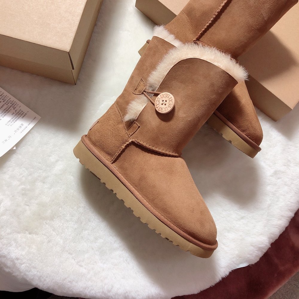 UGG 클래식 하이탑 방수 스노우부츠 001-286350