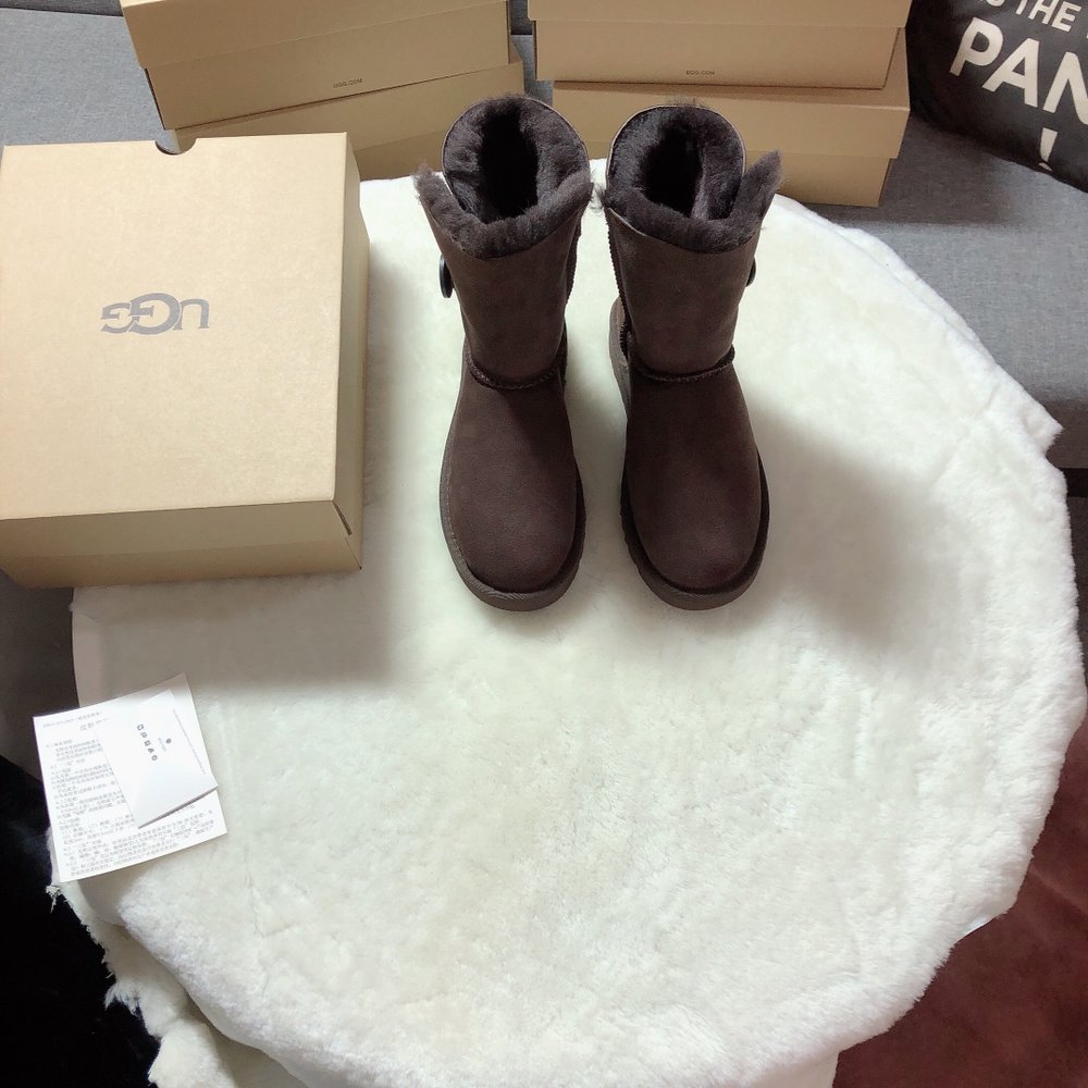 UGG 방수 방오 스노우부츠 클래식 001-286353