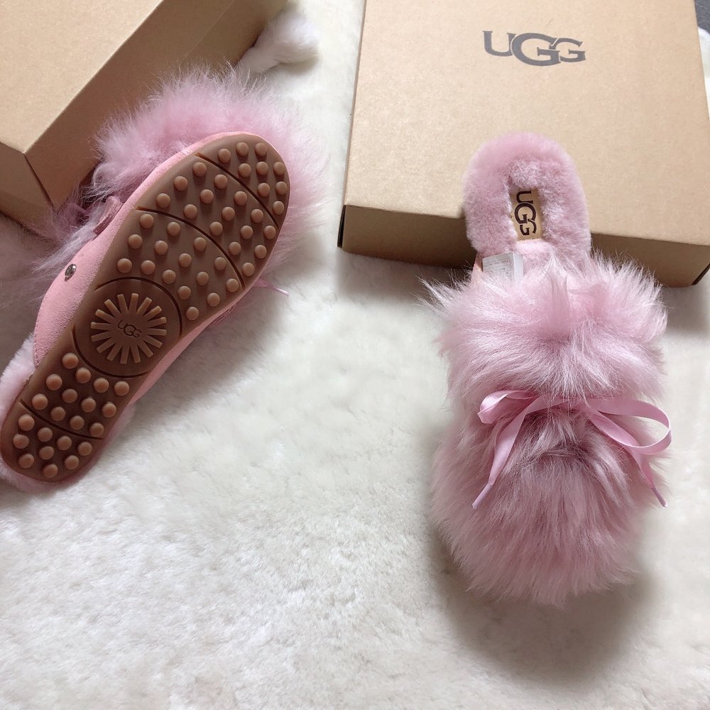 UGG 캘리포니아 로퍼 털 슬리퍼 001-286367