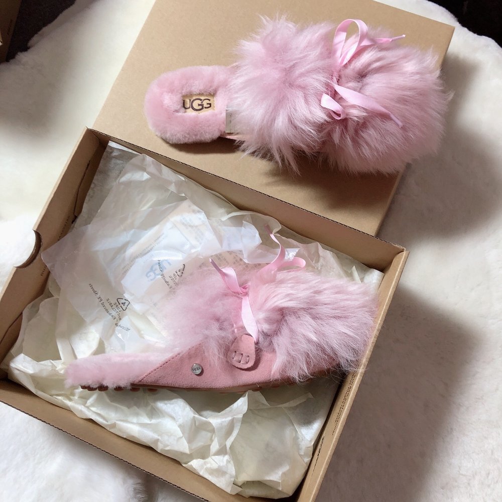 UGG 캘리포니아 로퍼 털 슬리퍼 001-286367