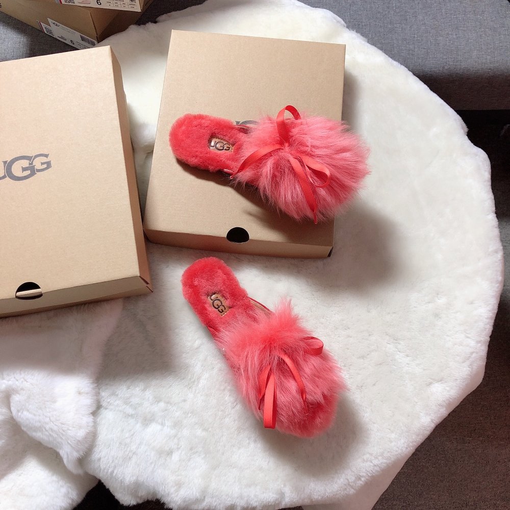 UGG 캘리포니아 로퍼 털 슬리퍼 001-286368