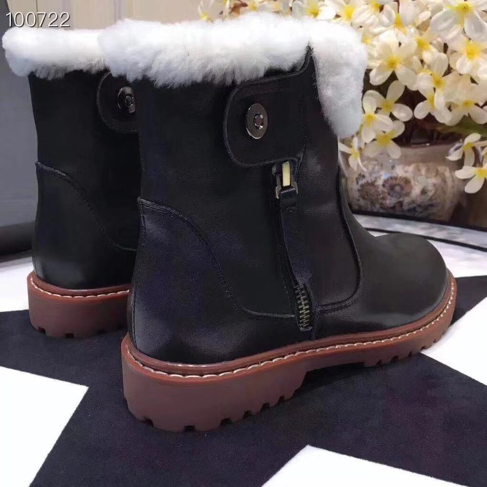 UGG 클래식 업그레이드 2.0 여성 스노우부츠 001-286376