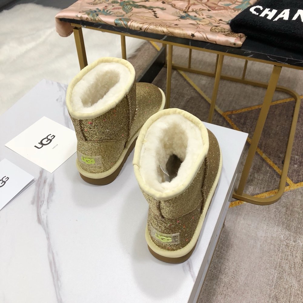 UGG 야광 글리터 스노우 부츠 001-286377