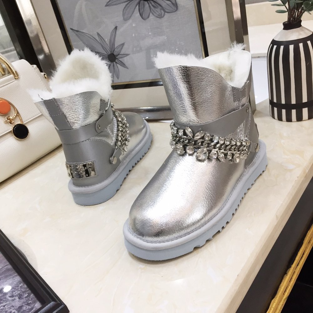 UGG 양털 원피스 여성 부츠 001-286378