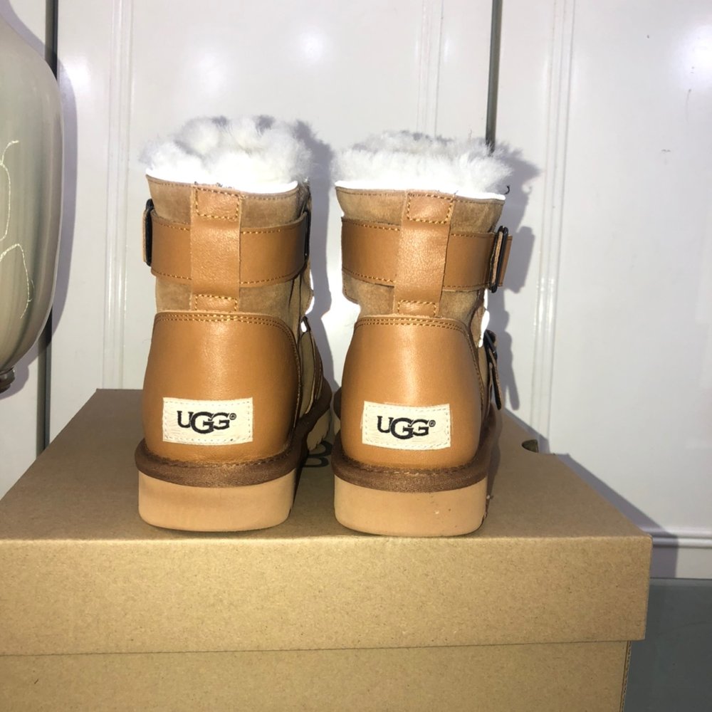 UGG 야광 스노우부츠 프리미엄 버전 001-286391