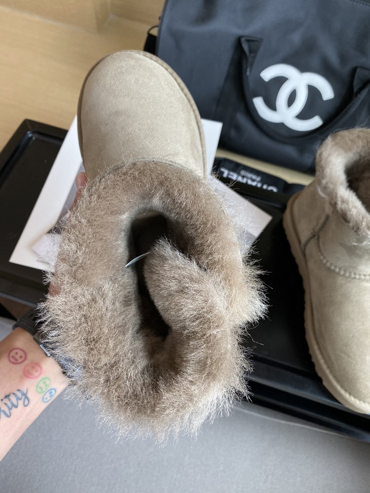 UGG 11색 시리즈 양털가죽 일체형 최고 버전 여성화 001-286397