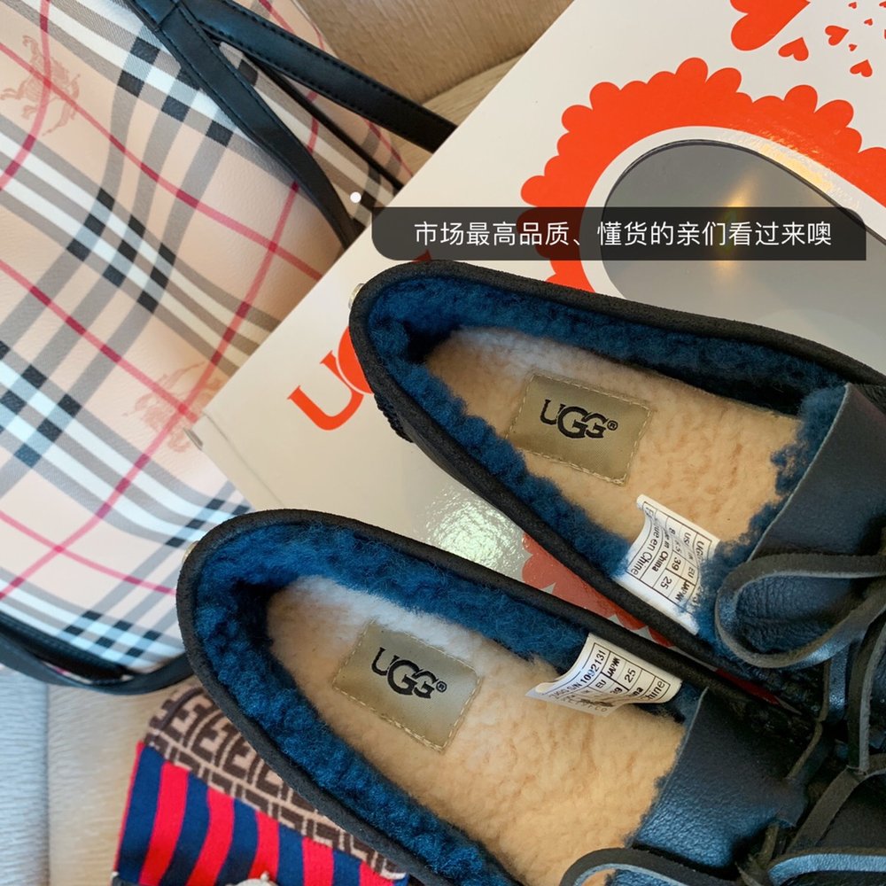 UGG 캘리포니아 로퍼 캐주얼 슈즈 여성 001-286414