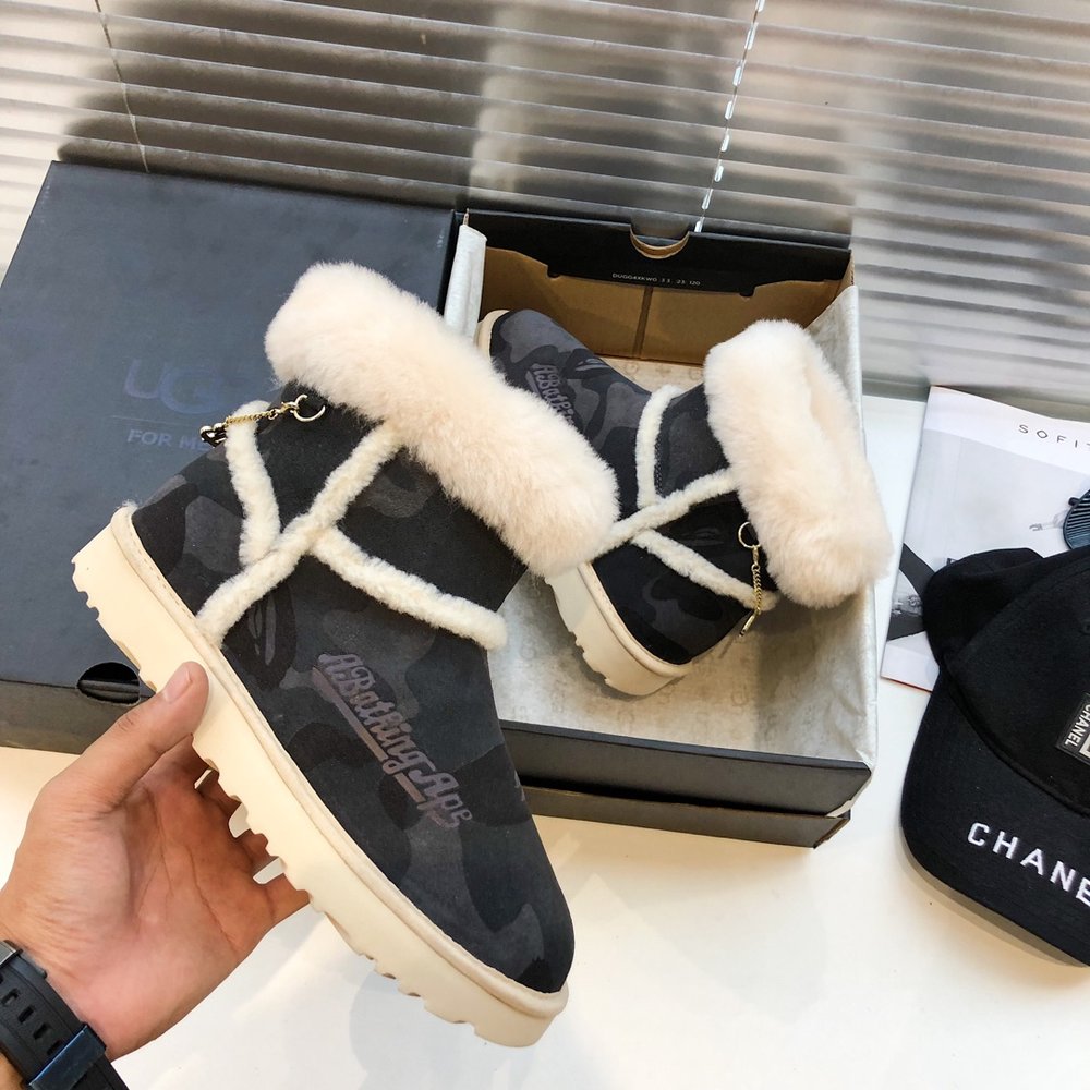 BAPE x UGG 콜라보 커플 방한화 001-286418