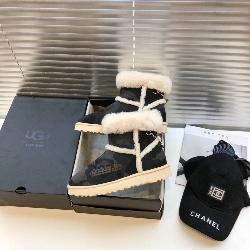 BAPE x UGG 콜라보 커플 방한화 001-286418