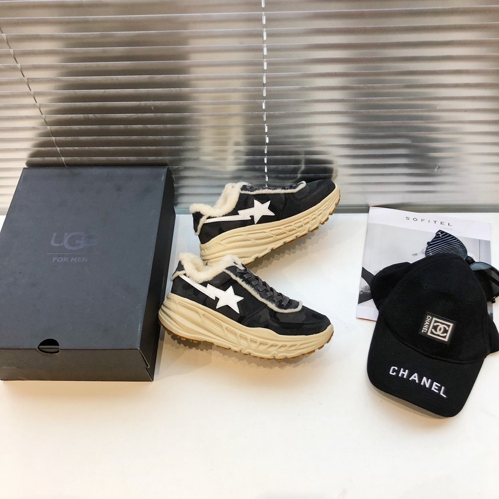 BAPE x UGG 콜라보 커플 방한화 001-286420