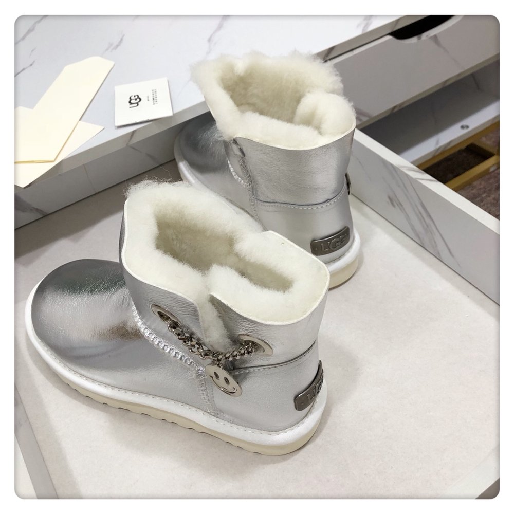 UGG 체인 스마일 눈부츠 001-286435