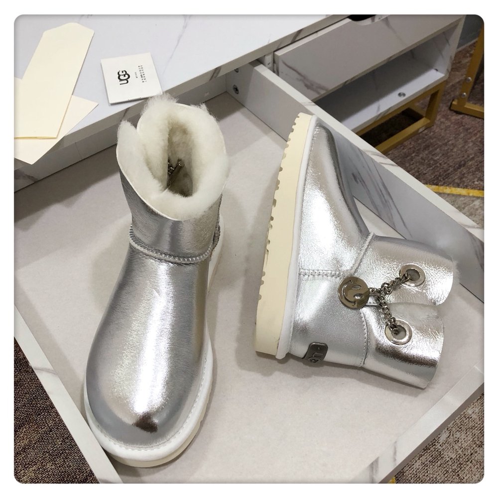 UGG 체인 스마일 눈부츠 001-286435