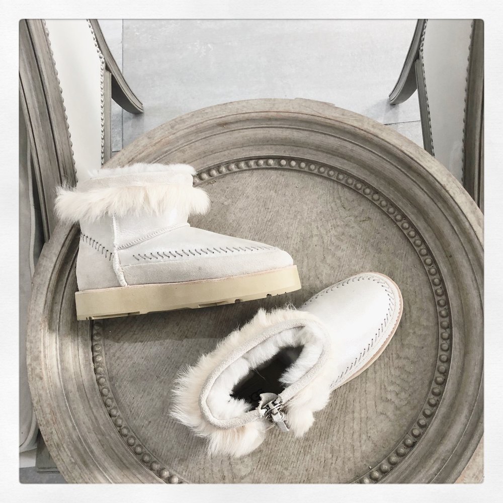 UGG 하이버전 패치 스노우부츠 001-286441