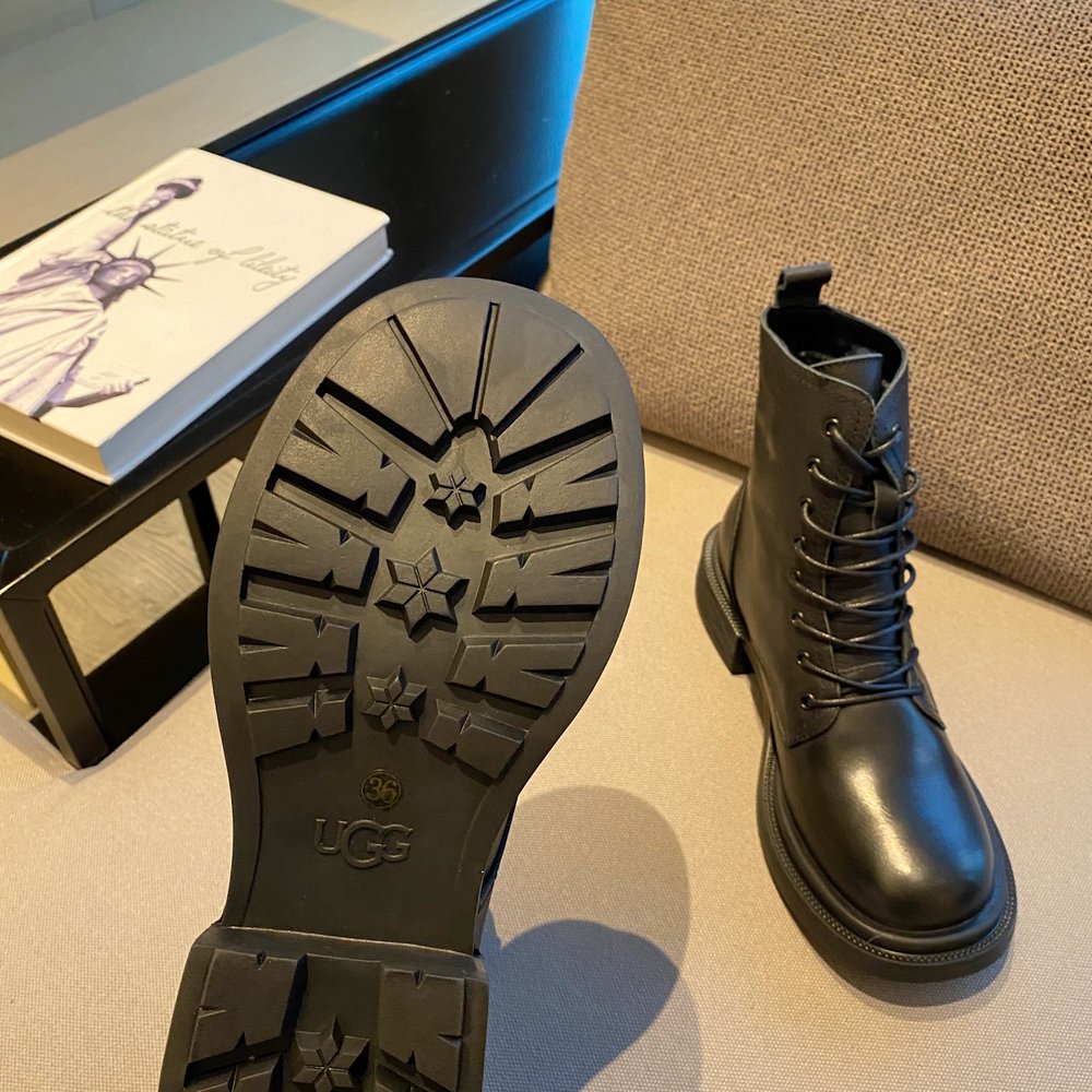 UGG 2세대 겨울부츠 001-286449