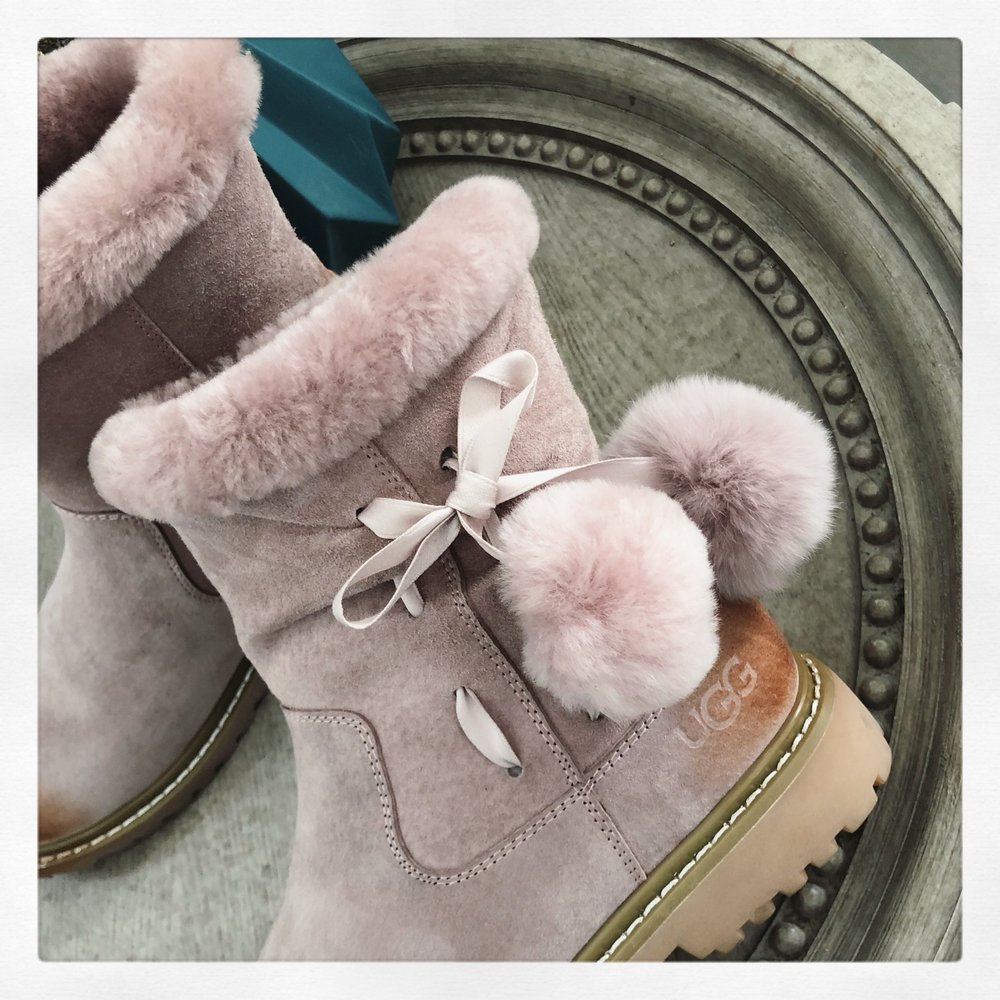 UGG 프레시 마틴 여성화 001-286458