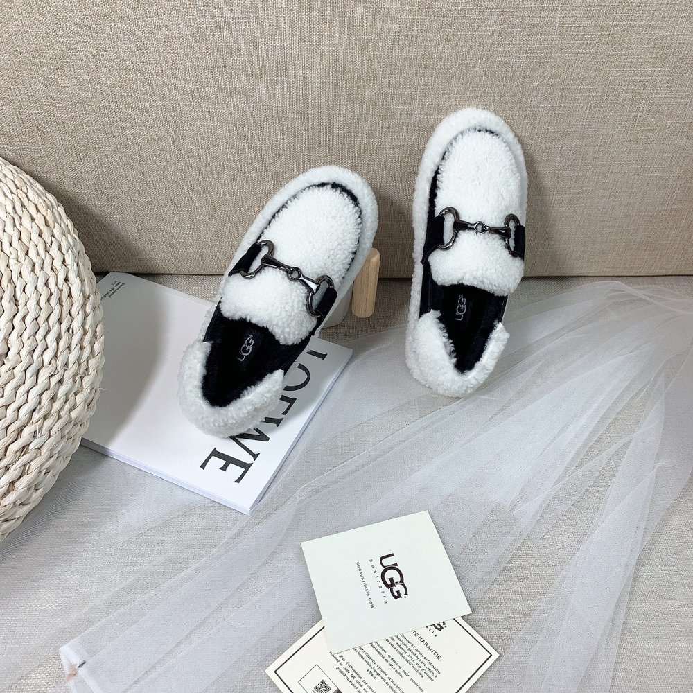 UGG 테디 베어 로퍼 001-286477