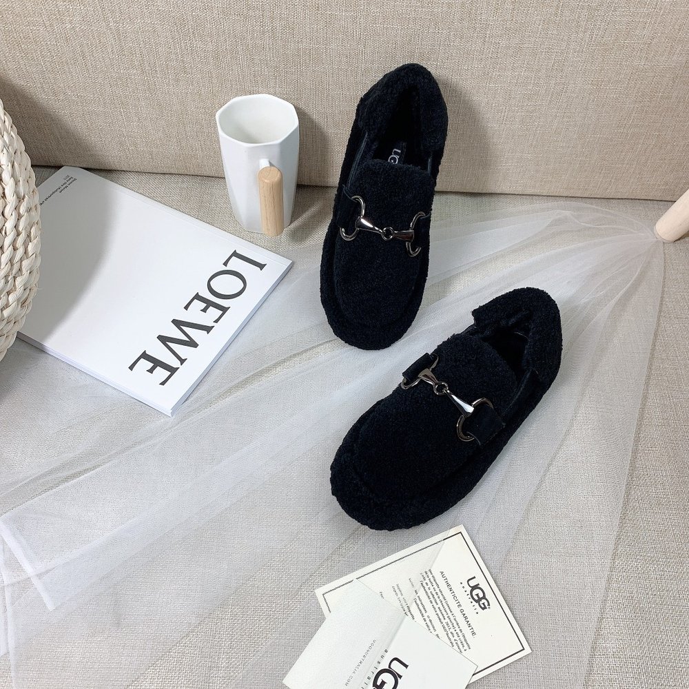 UGG 테디 베이비 컬 로퍼 001-286479