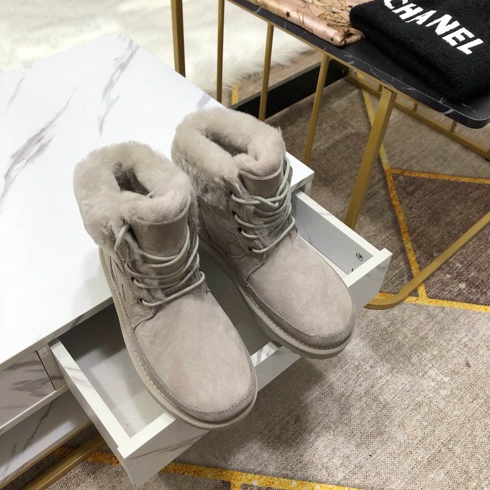 UGG 한정판 레트로 부츠 001-286480