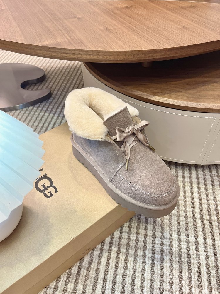 Ugg 케일리 두꺼운 밑창 스니커즈 001-286483