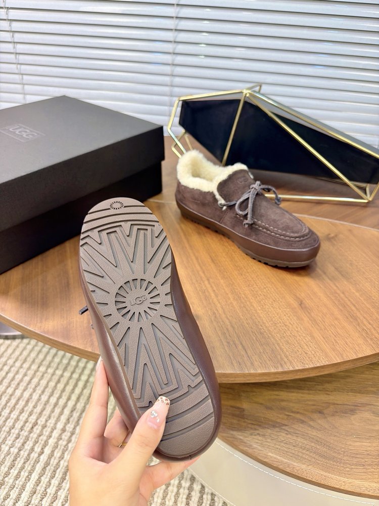 UGG 퍼 드라이빙 슈즈 001-286503