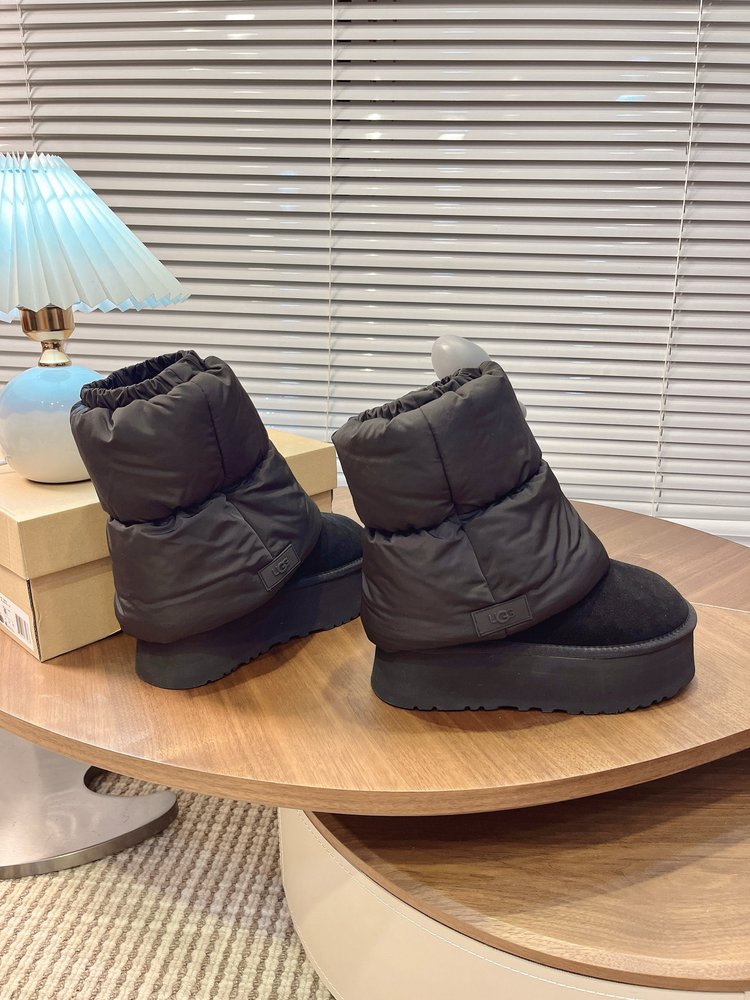 UGG 스트레치 스노우 부츠 001-286524