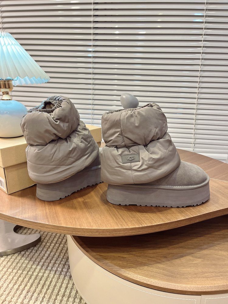 UGG 24FW 탄력 스노우부츠 001-286525