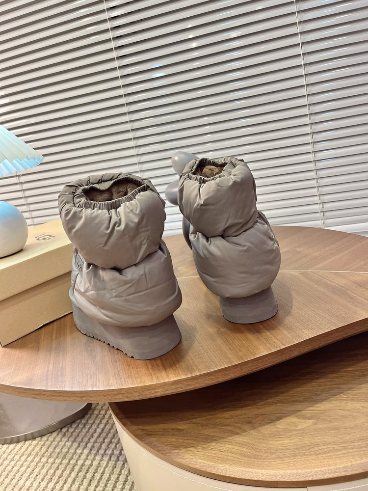 UGG 24FW 탄력 스노우부츠 001-286525