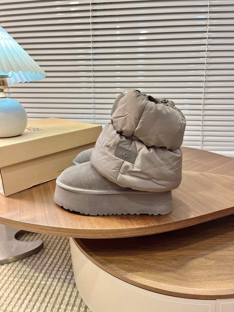 UGG 24FW 탄력 스노우부츠 001-286525