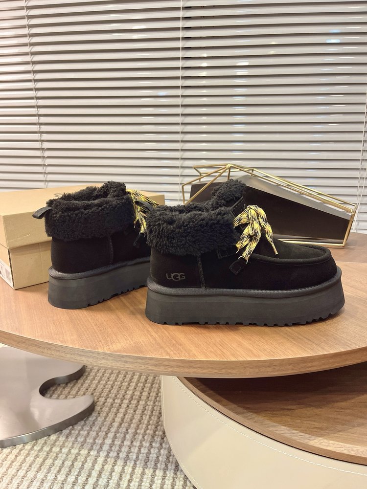 UGG 푸칼라 퍼 스노우부츠 001-286531