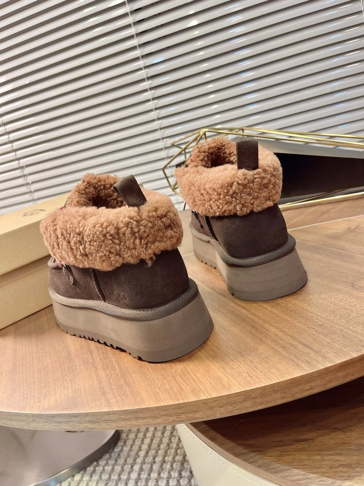 UGG 푸카라 두꺼운 바닥 스노우부츠 001-286532