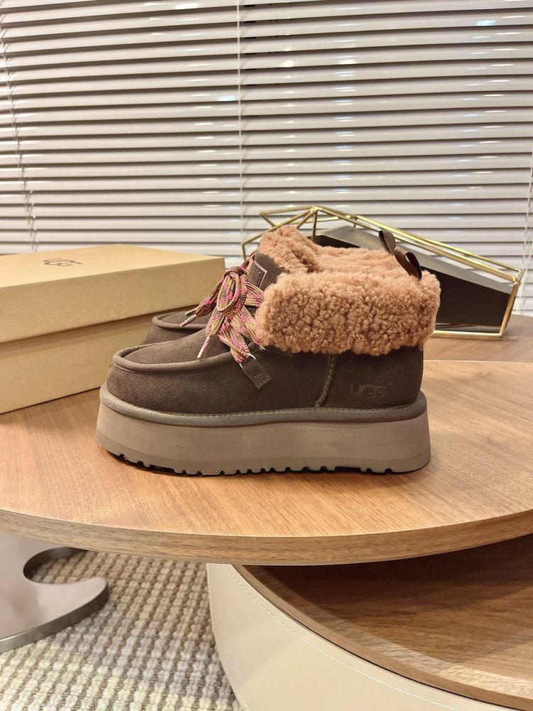 UGG 푸카라 두꺼운 바닥 스노우부츠 001-286532
