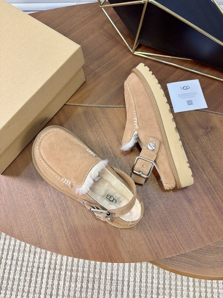 UGG 에블리나 크로그 플립플랍 001-286534
