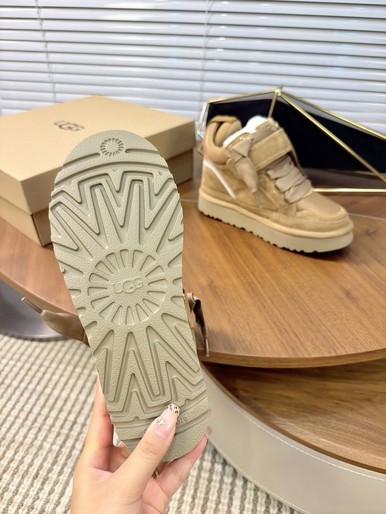 UGG 멜 포인트 힐 양모 캐주얼 신발 001-286537