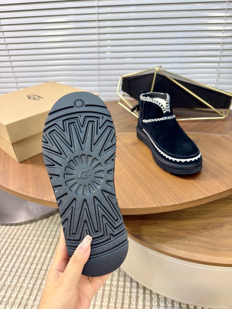 UGG 자수 민속풍 프린지 스노우부츠 001-286541