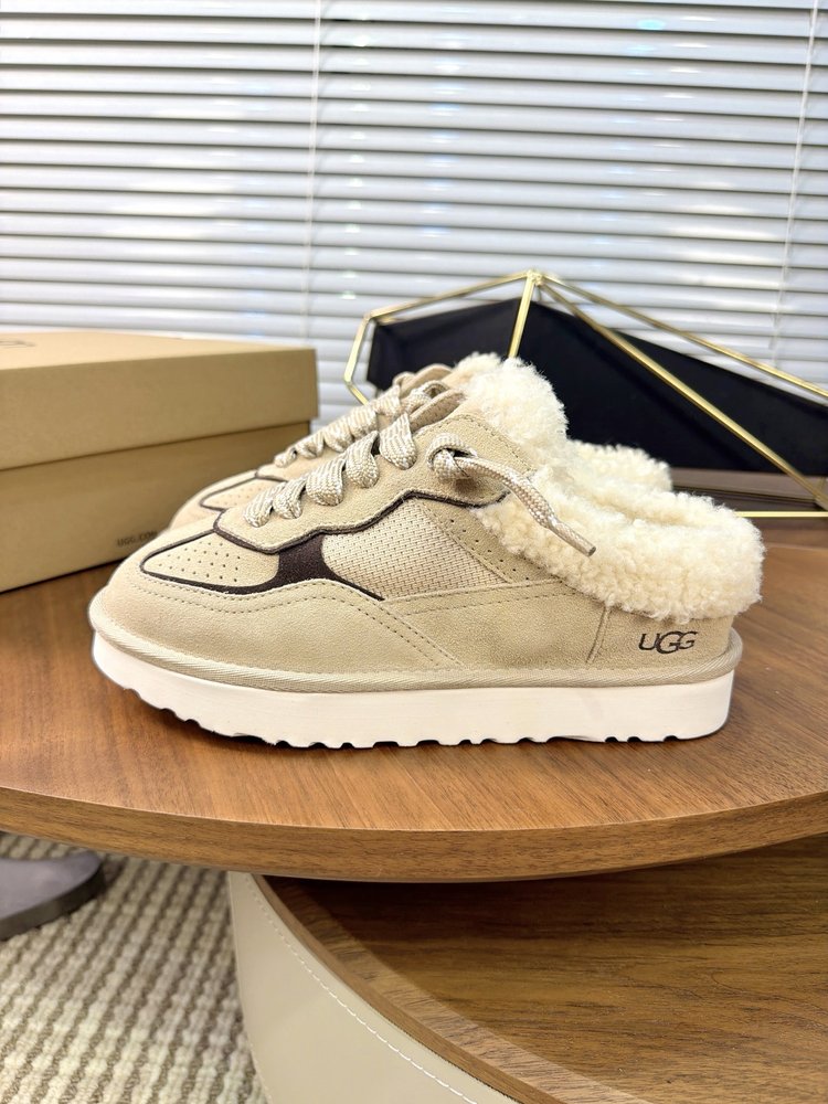 UGG 메르뮬러 슬리퍼 001-286554