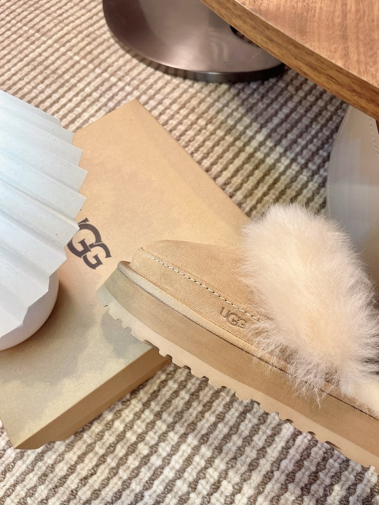 UGG 티츠쿠트 여성 털 슬리퍼 001-286563